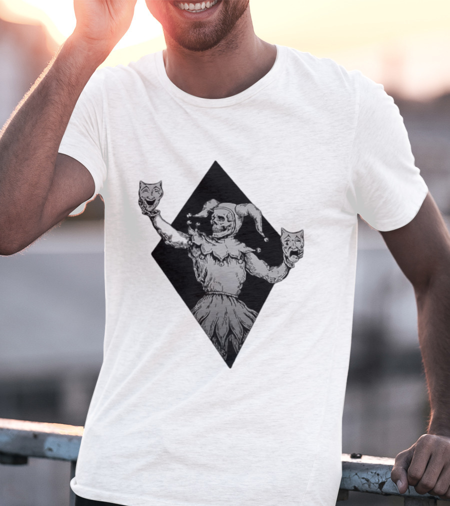 Skeleton Jester Holding Comedy And Tragedy Masks Medieval Gothic Costume T-Shirt