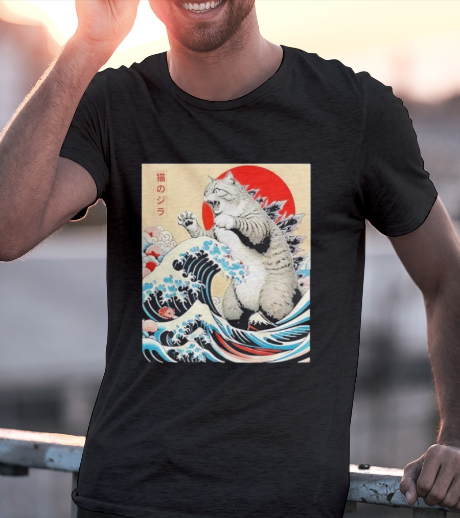 Catzilla Ukiyo-e Japanese 猫のジラ Kanagawa Waves Red Sun T-Shirt