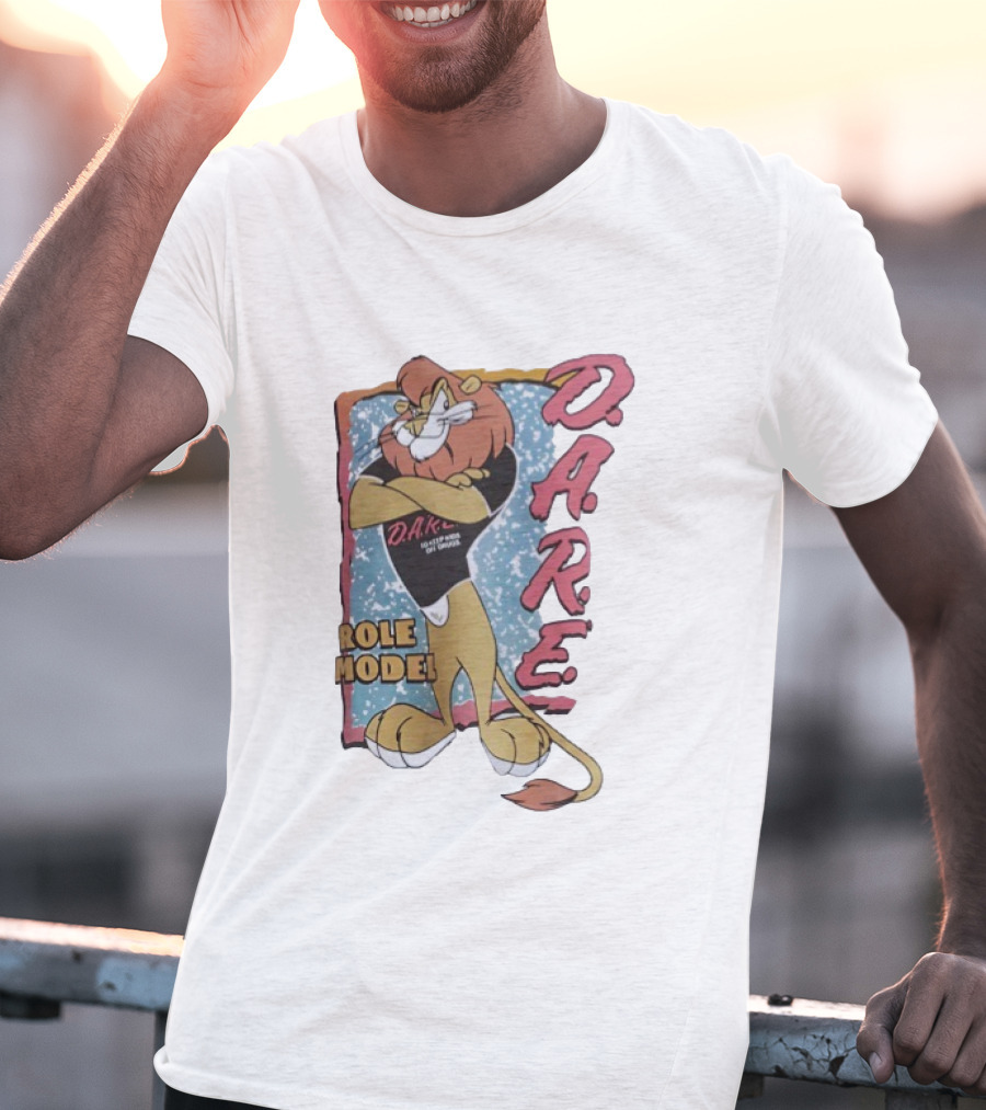 D.A.R.E. Lion Daren Role Model Graphic With Classic Retro Style T-Shirt