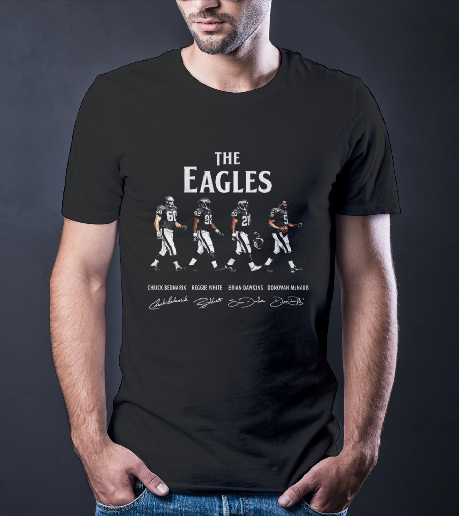 Philadelphia Eagles Legends Chuck Bednarik Reggie White Brian Dawkins Donovan McNabb Abbey Road Walking Signatures T-Shirt