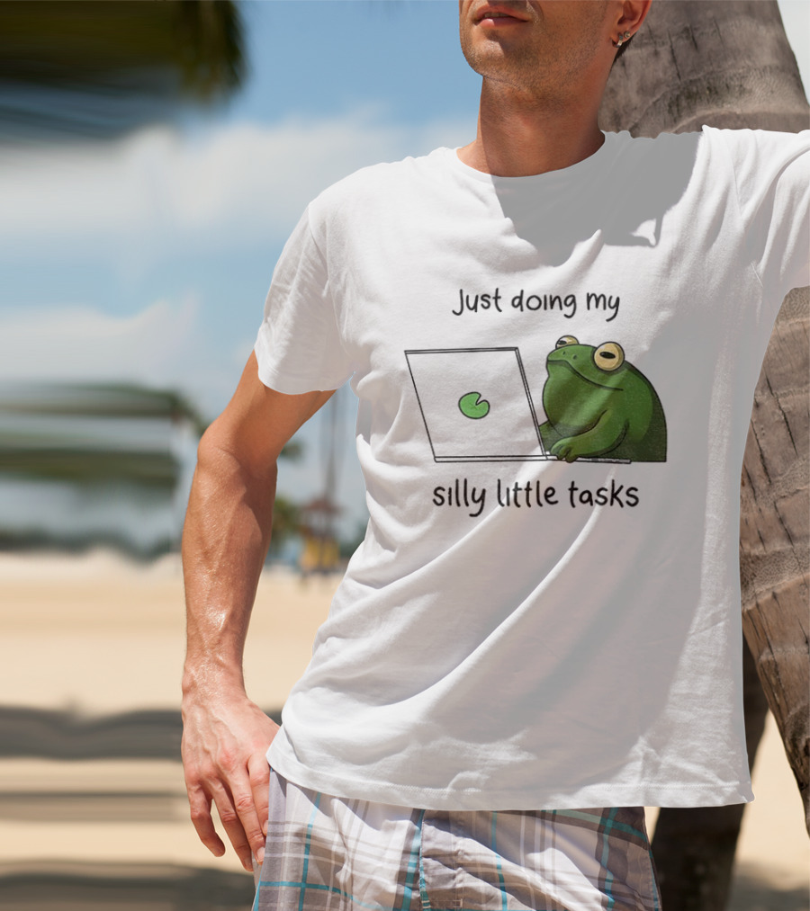Silly Frog Doing My Little Tasks Playful Green T-Shirt
