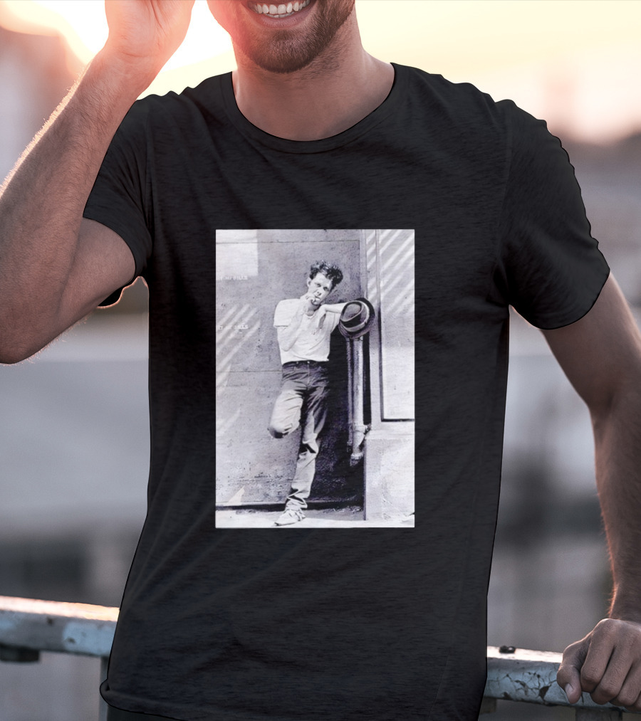 Robin Buckley Tom Waits Smoking Pose T-Shirt