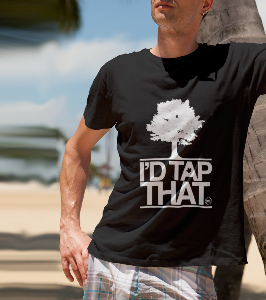 Tree I'd Tap That Pun With Maple Leaf T-Shirt