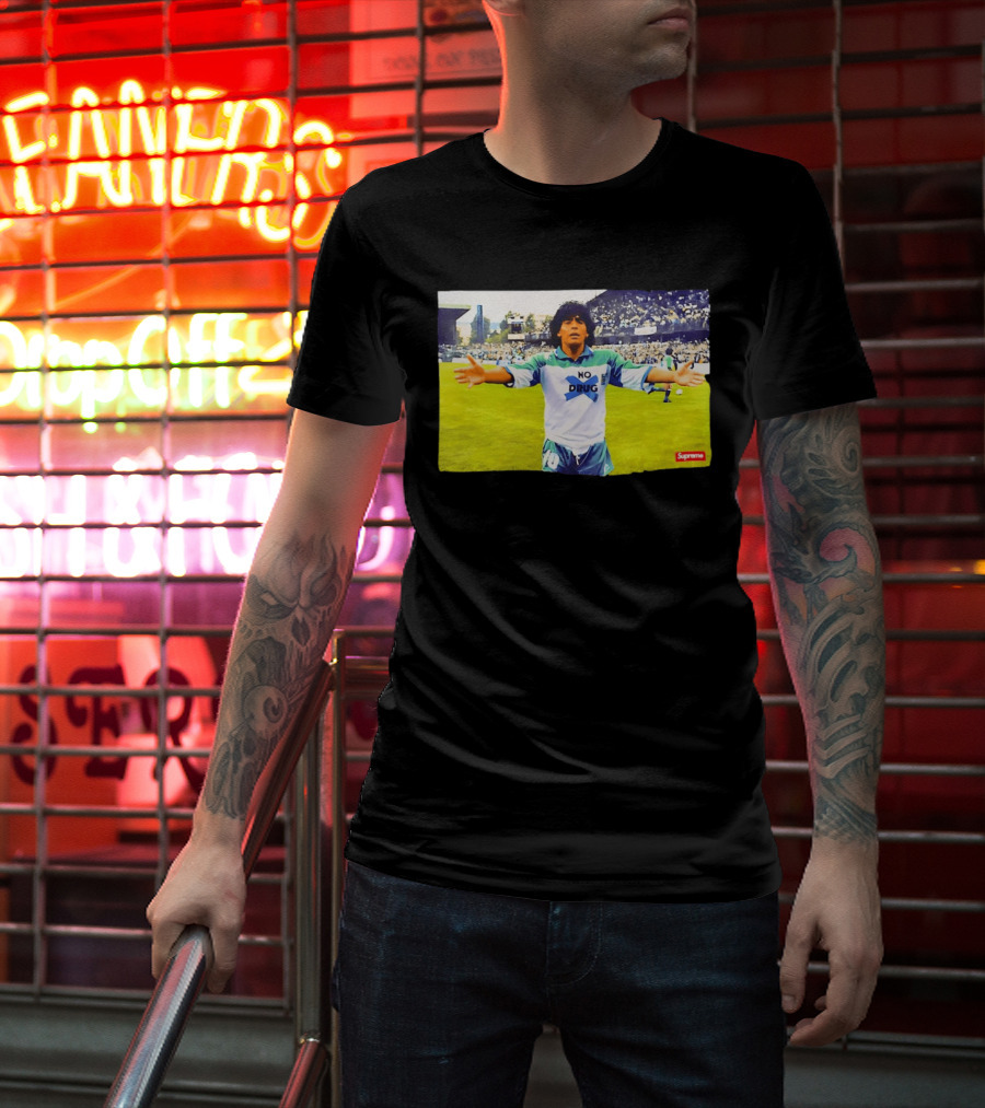 Supreme Diego Maradona No Drug Soccer Legend Iconic Image T-Shirt