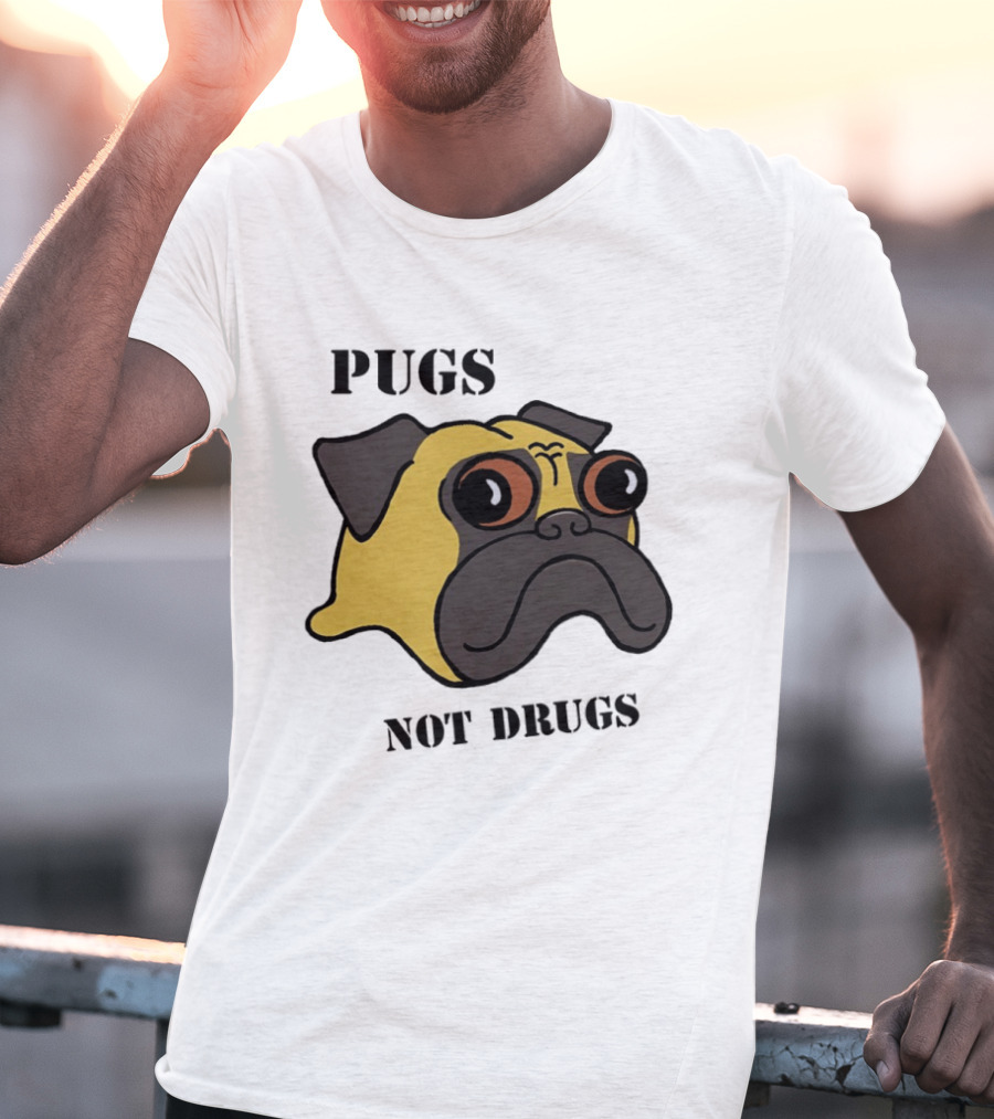 Pugs Not Drugs Cartoon Dog Face Funny Anti Drug Message T-Shirt