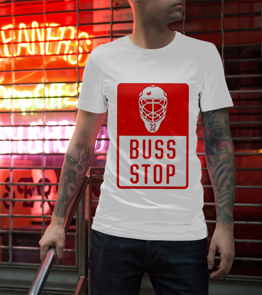 Carolina Hurricanes Buss Stop 32 Mask T-Shirt