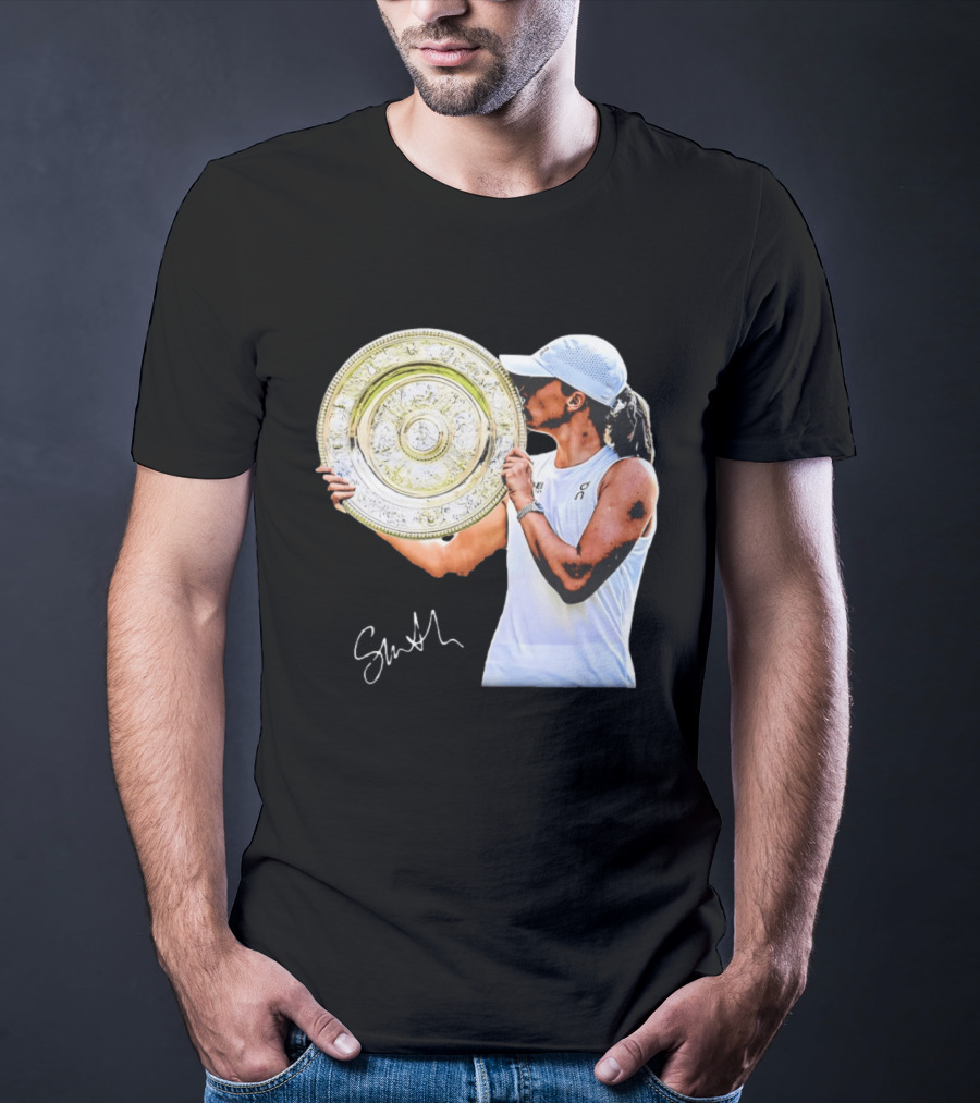 Iga Swiatek Wimbledon Champion Trophy Celebration T-Shirt
