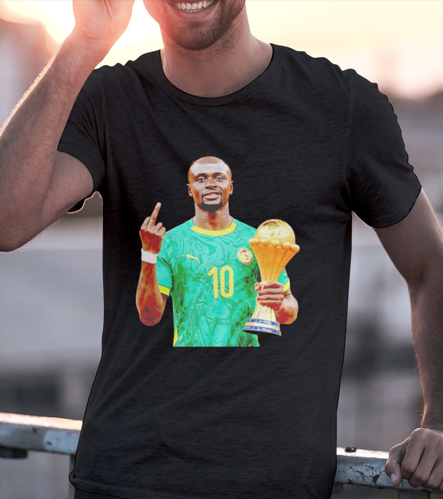 Sadio Mane Number 10 Senegal Jersey Holding Trophy Middle Finger T-Shirt