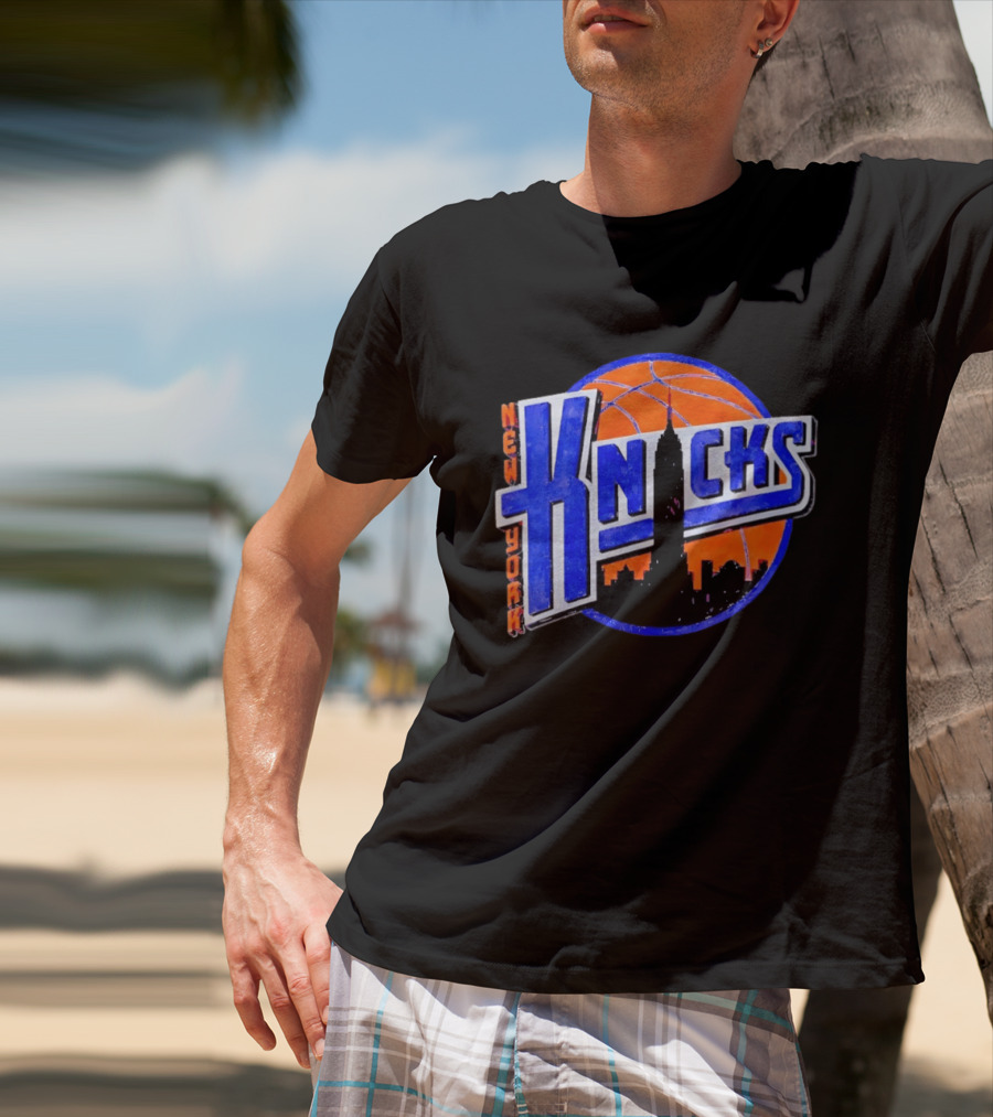 New York Knicks NBA Old School Basketball Skyline 2026 T-Shirt
