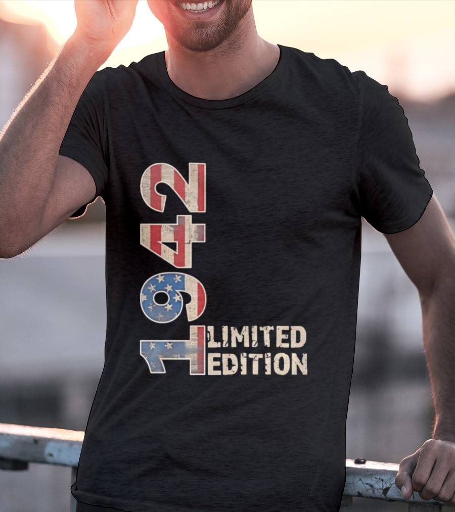 USA 1942 Limited Edition American Flag T-Shirt