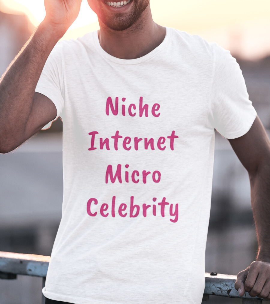 Niche Internet Micro Celebrity Text Bright Pink T-Shirt