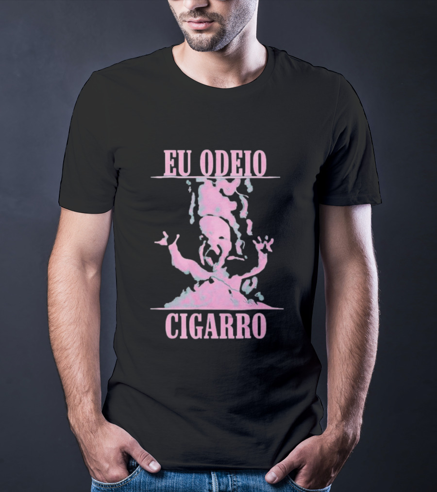Eu Odeio Cigarro Anti Smoking Pink Smoke Face T-Shirt