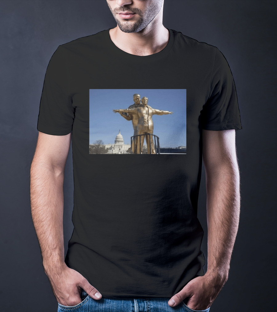 Top Trump Epstein Titanic Capitol Hill Statue T-Shirt