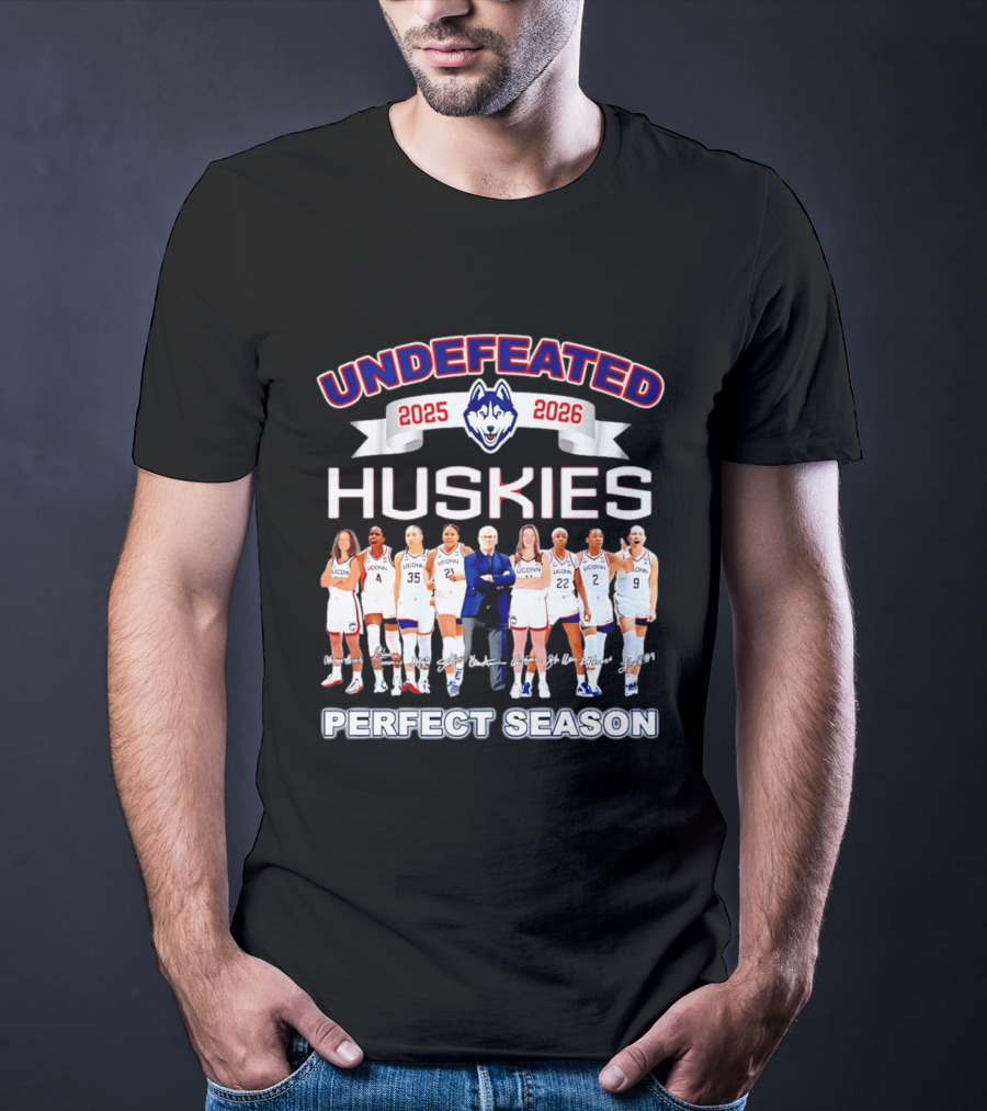 Undefeated UConn Huskies 2025 2026 Perfect Season T-Shirt
