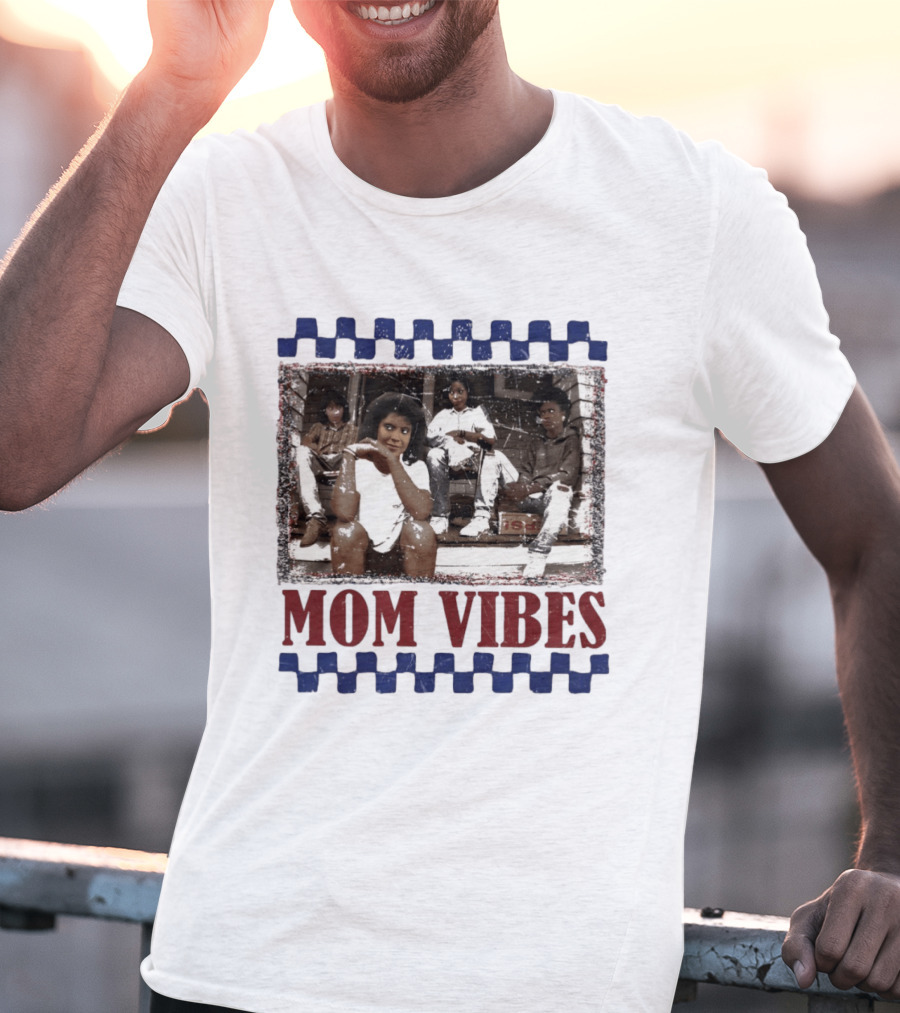Mom Vibes Retro Mother's Day Family T-Shirt