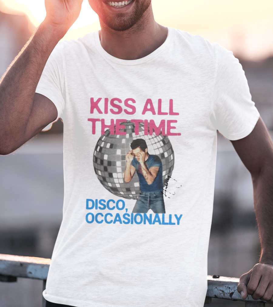 Kiss All The Time Disco Occasionally Retro Style Music Dance T-Shirt