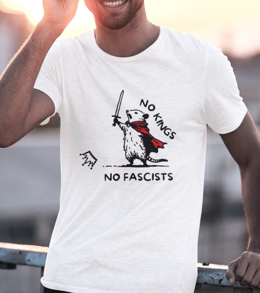 No Kings No Fascists Opossum Warrior Anti Trump Meme T-Shirt