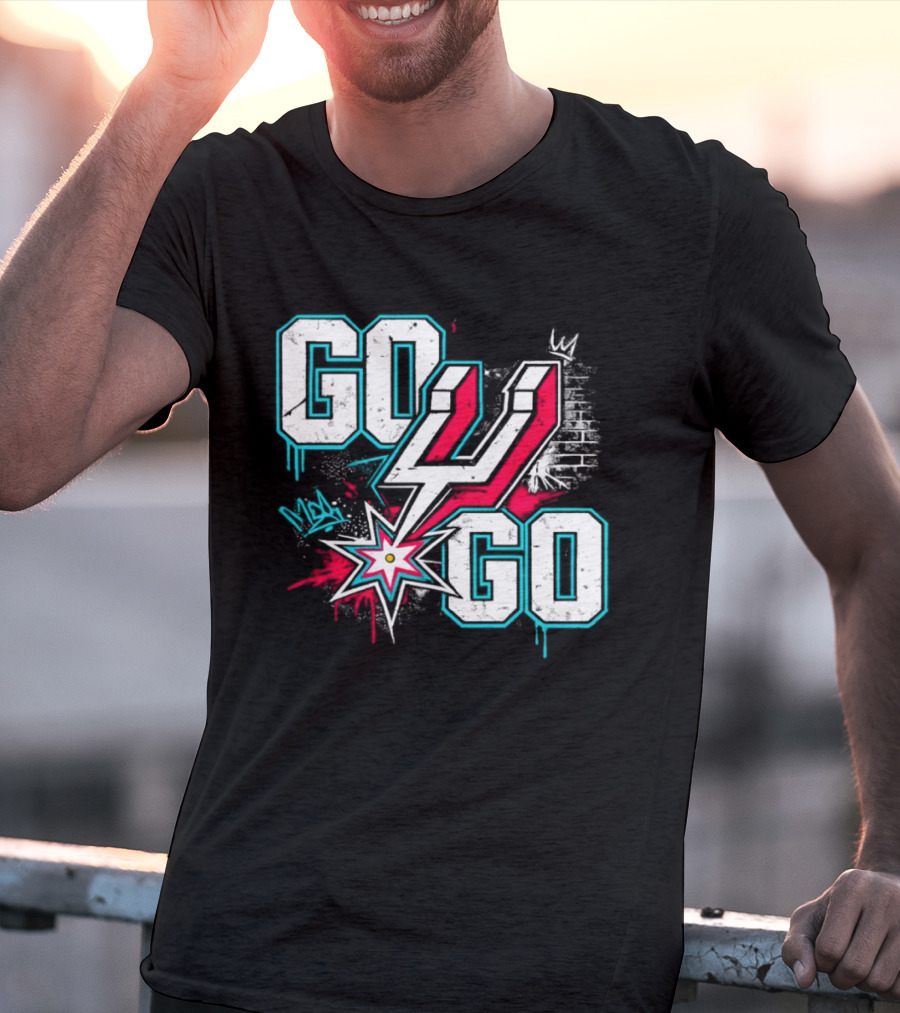 San Antonio Spurs Go Spurs Go Basketball Graffiti 4 Star T-Shirt