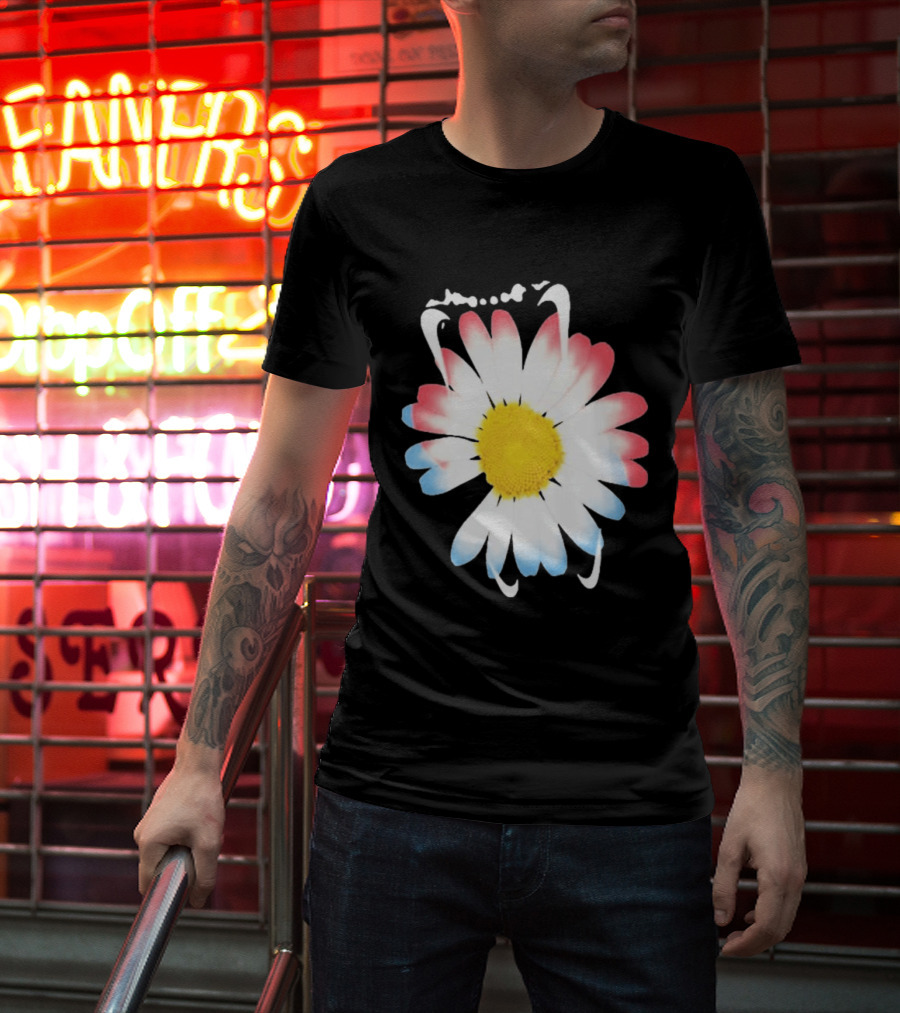 Original G Dragon Flower 2026 Multicolor Petals T-Shirt