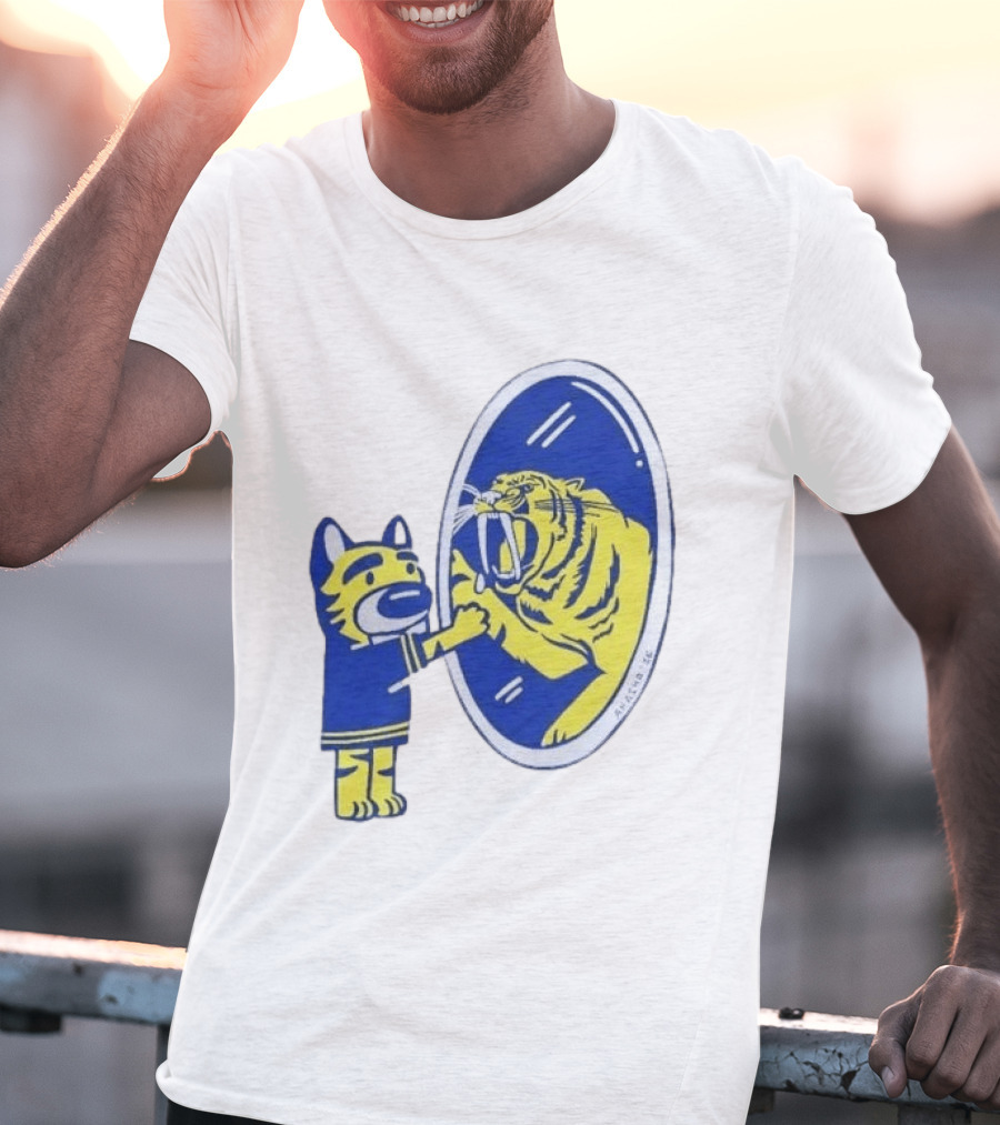 Buffalo Sabres Saber Tooth Tiger Mirror Reflection Comic T-Shirt