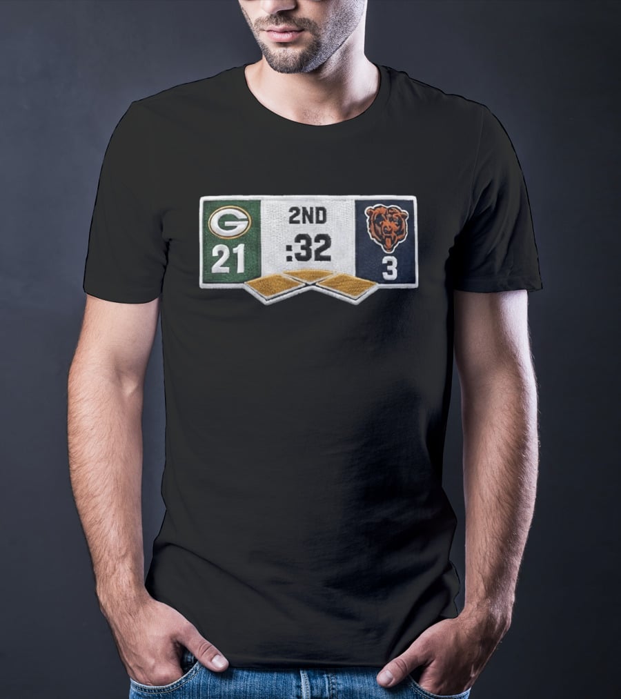 Packers 21 Bears 3 Second Quarter Scoreboard Patch T-Shirt