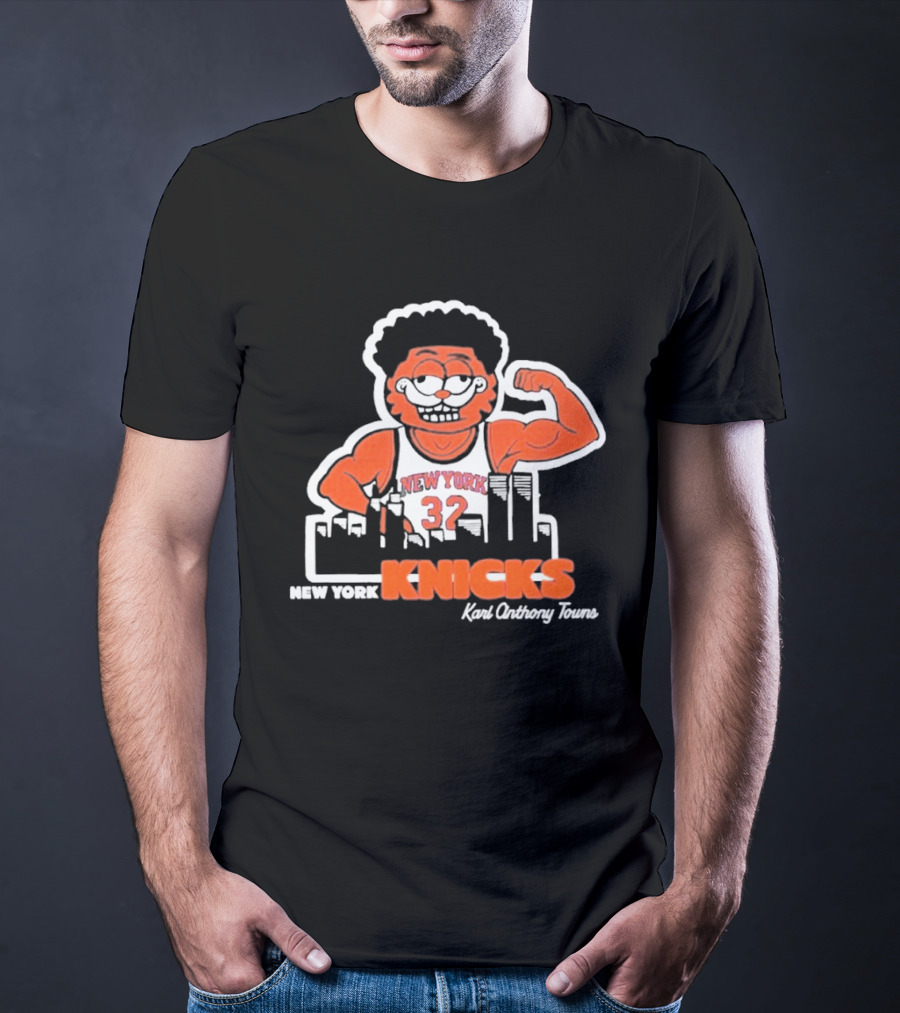 New York Knicks Karl Onthony Towns Cat Basketball Skyline 32 T-Shirt