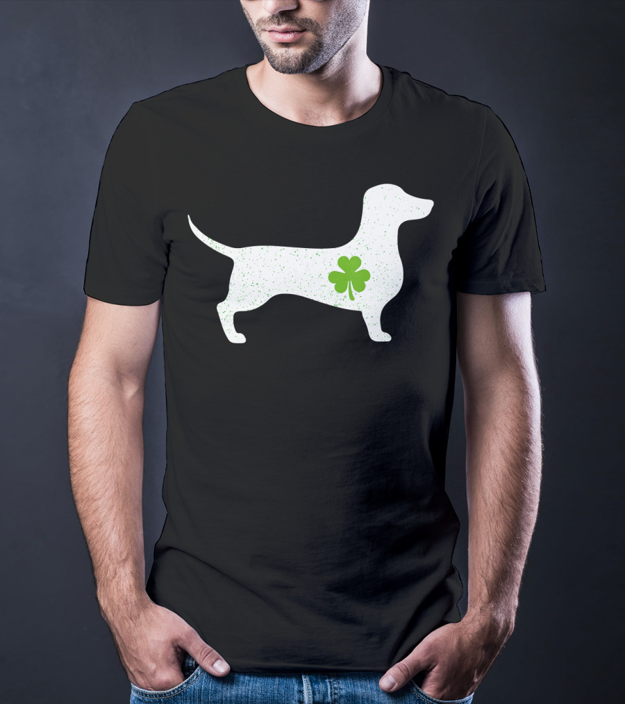 Dachshund St Patricks Day Lucky Mama Mom Dog Shamrock T-Shirt