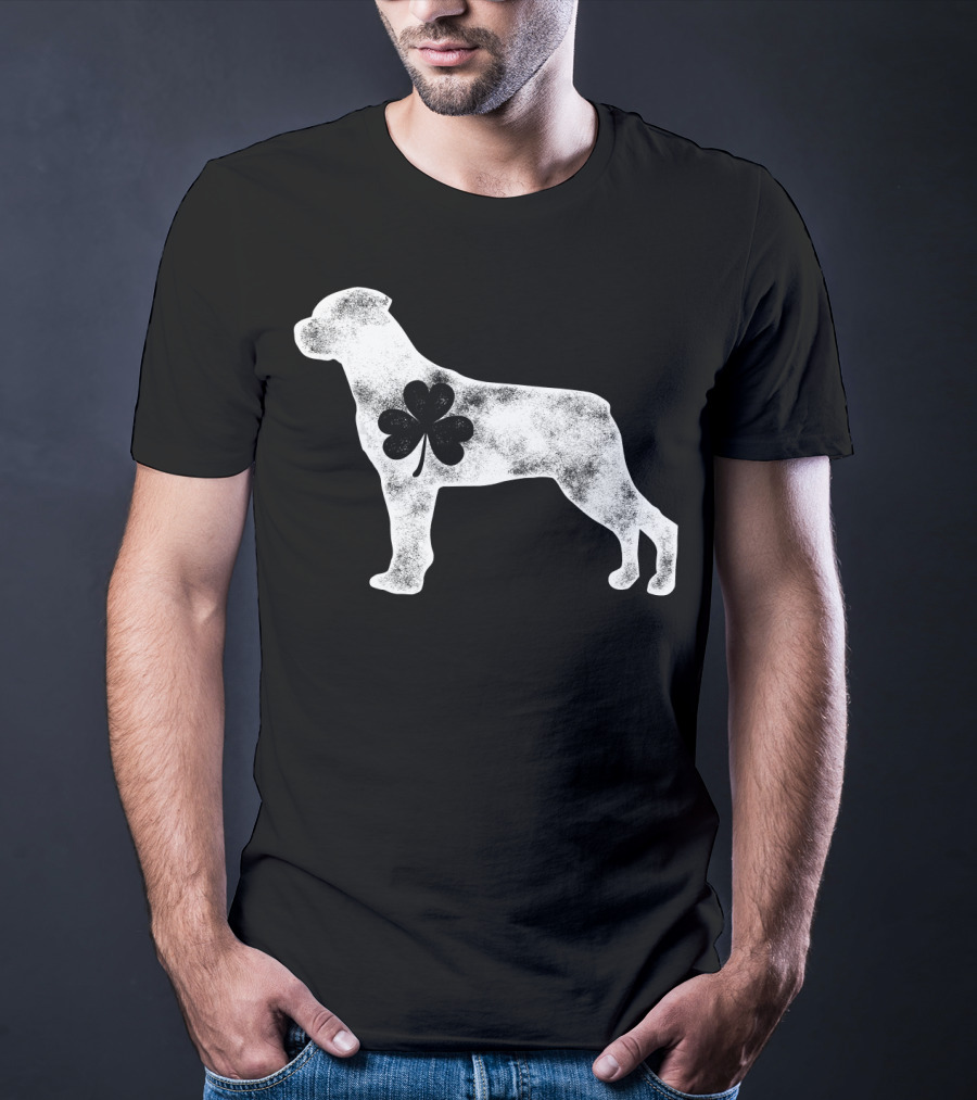 Rottweiler Shamrock St Patricks Day Dog Lover Men T-Shirt