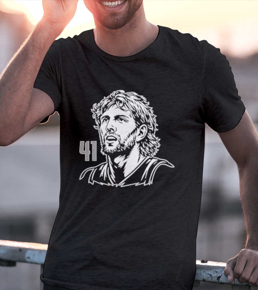 Dirk Nowitzki 41 Basketball Legend Sketch T-Shirt