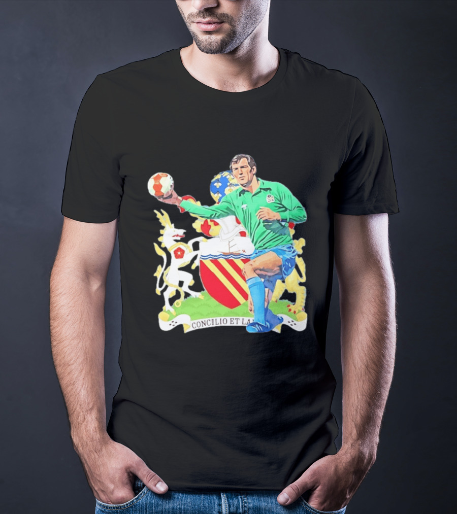 Joe Corrigan Manchester City Goalkeeper Concilio Et Labore Crest T-Shirt