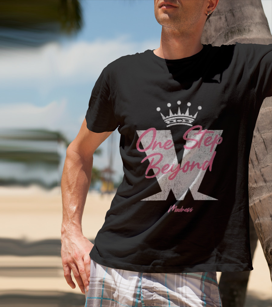 Madness One Step Beyond Crown Pink W T-Shirt