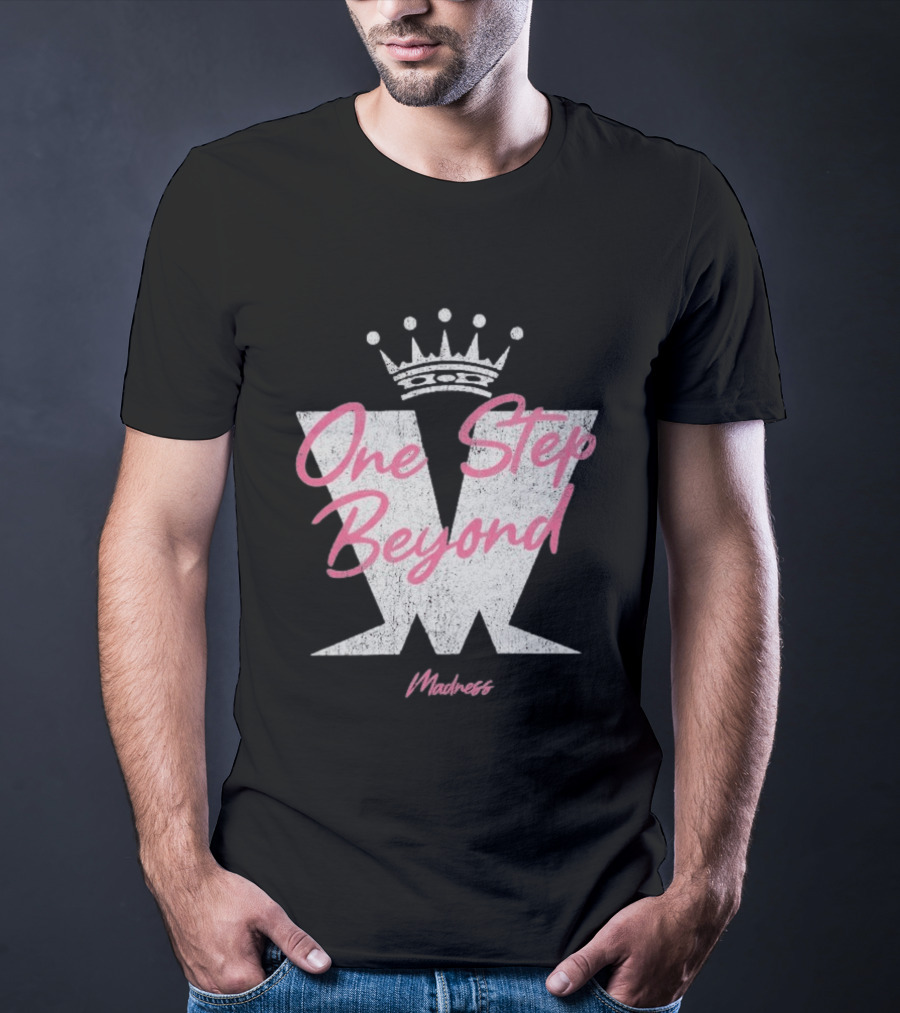 Madness One Step Beyond Crown Pink W T-Shirt