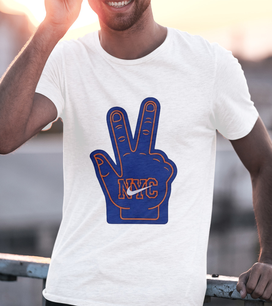 NYC Foam Finger Peace Sign New York Knicks Basketball T-Shirt