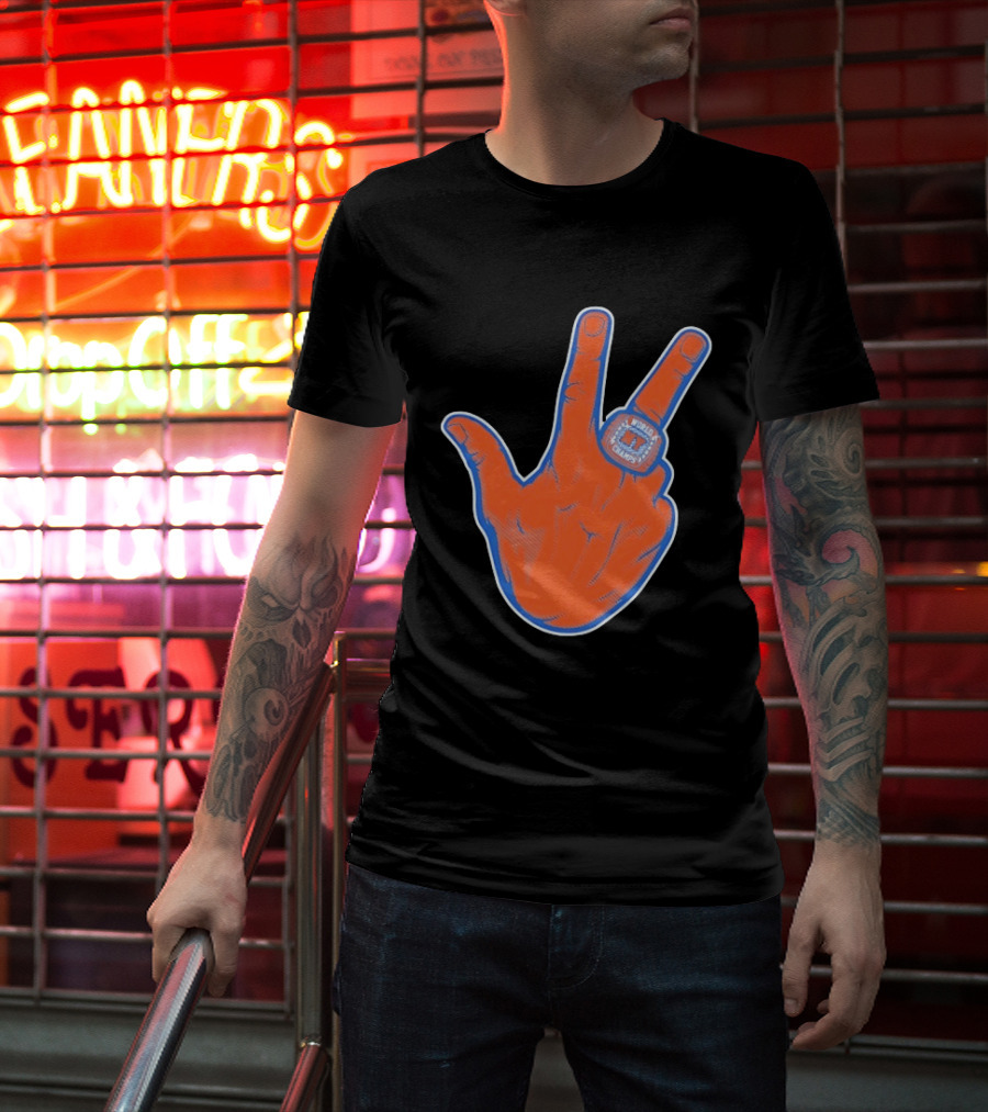 New York Knicks Jalen Brunson Peace Sign Ring Basketball Champion T-Shirt