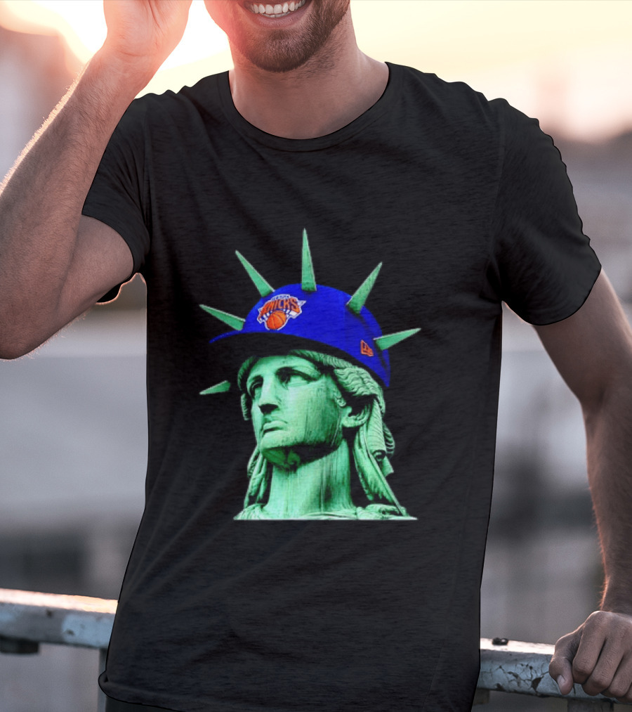Statue Of Liberty New York Knicks Hat T-Shirt
