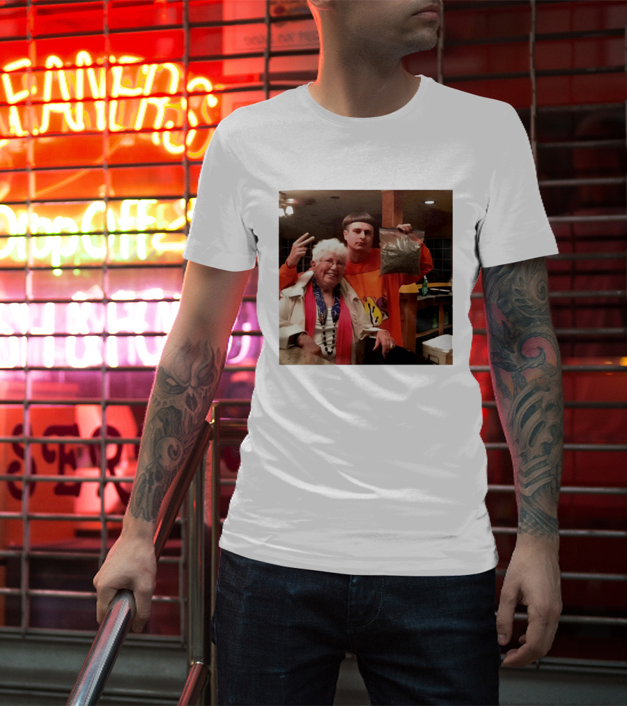 Oliver Tree Weed Grandma Memorial RIP Oliver Tree T-Shirt