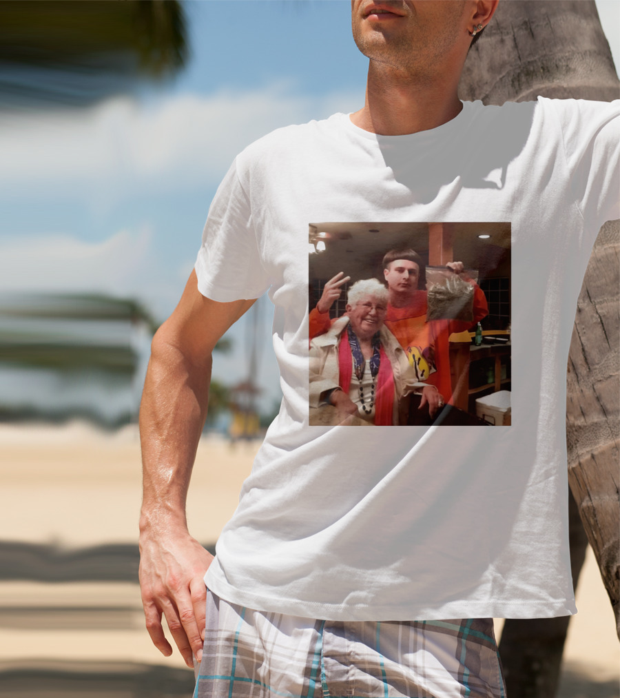 Oliver Tree Weed Grandma Memorial RIP Oliver Tree T-Shirt