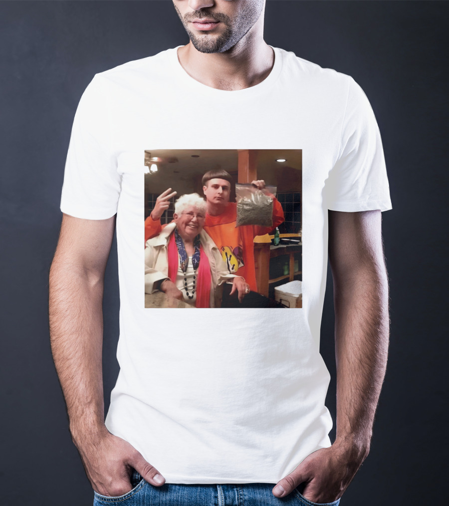 Oliver Tree Weed Grandma Memorial RIP Oliver Tree T-Shirt