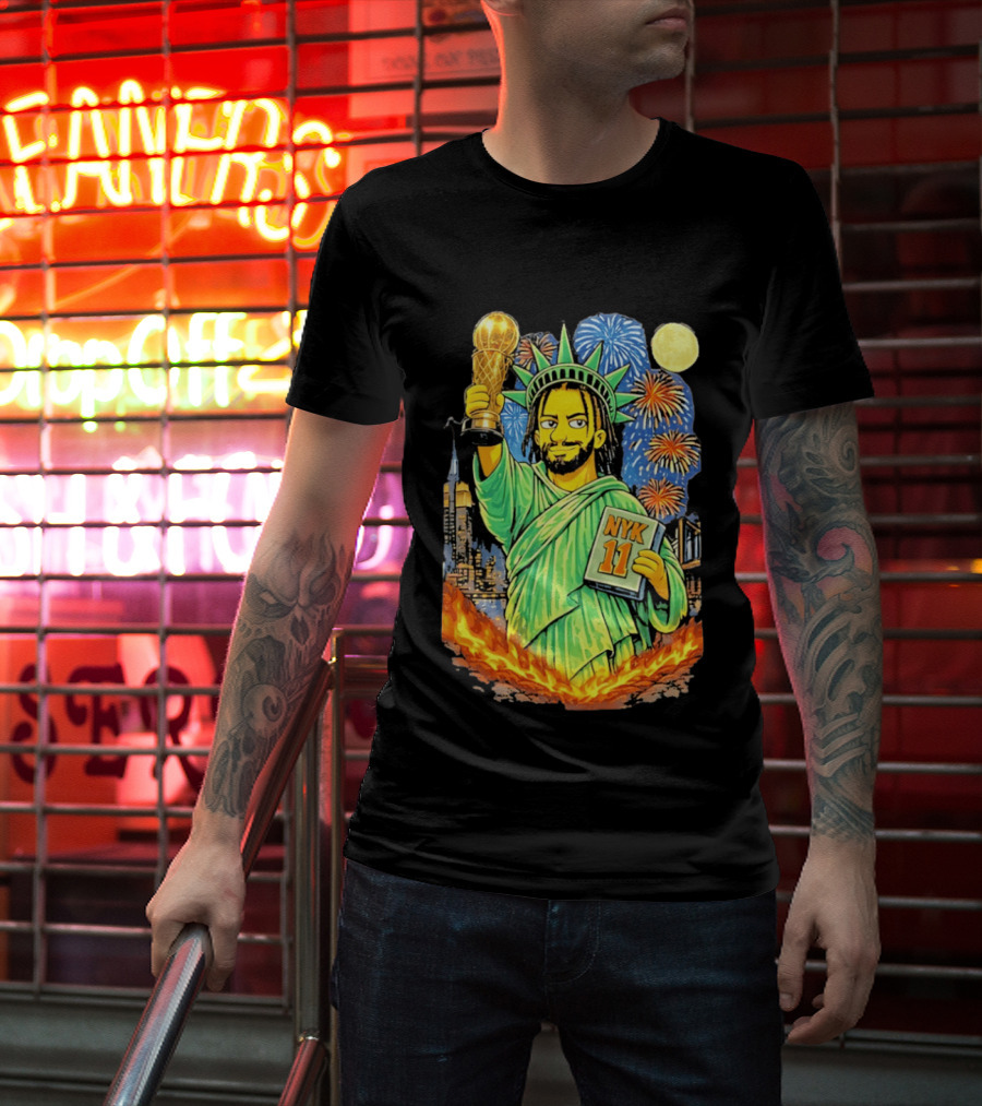 New York Knicks Jalen Brunson As Statue Of Liberty NYK 11 With Trophy And Fireworks T-Shirt