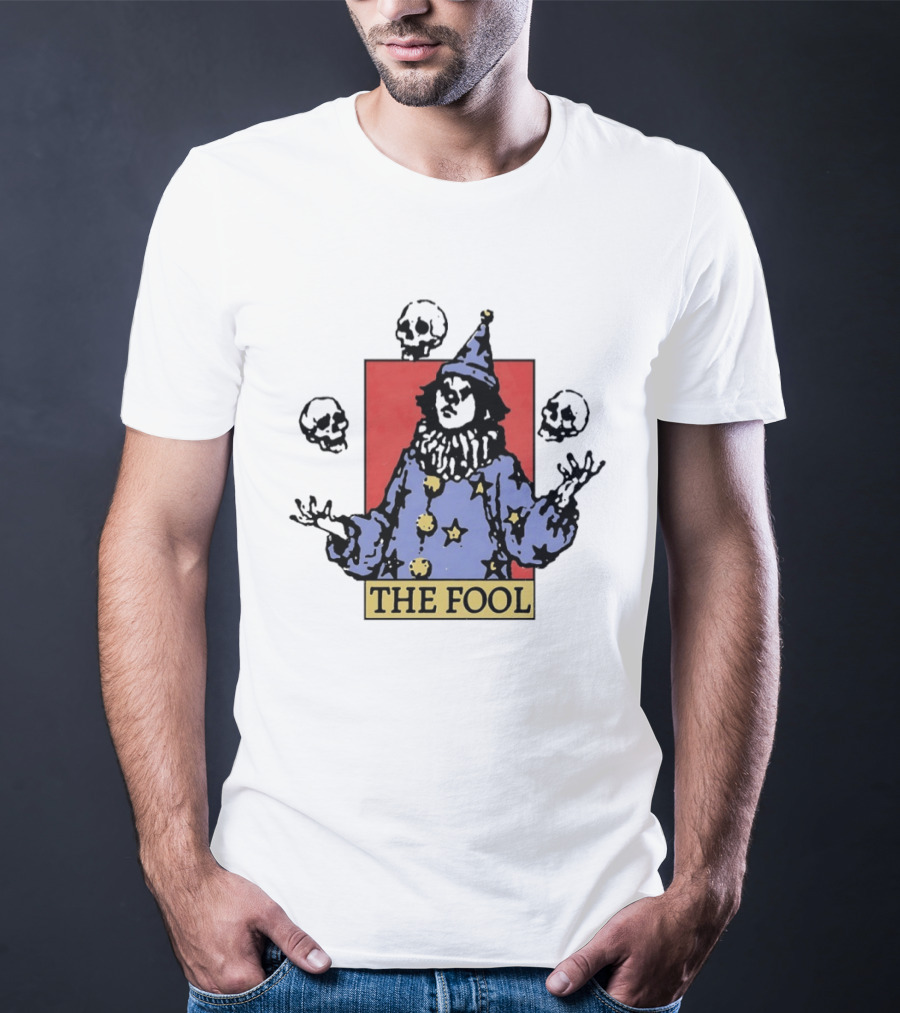 The Fool Juggling Skulls Tarot Style Wizard Hat And Stars T-Shirt