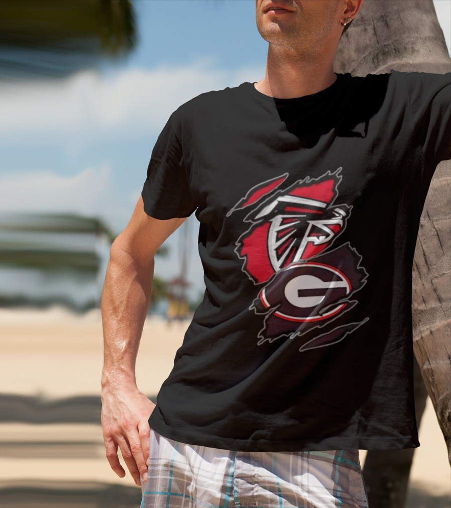 Atlanta Falcons Georgia Bulldogs Two Teams One Heart Scratch T-Shirt