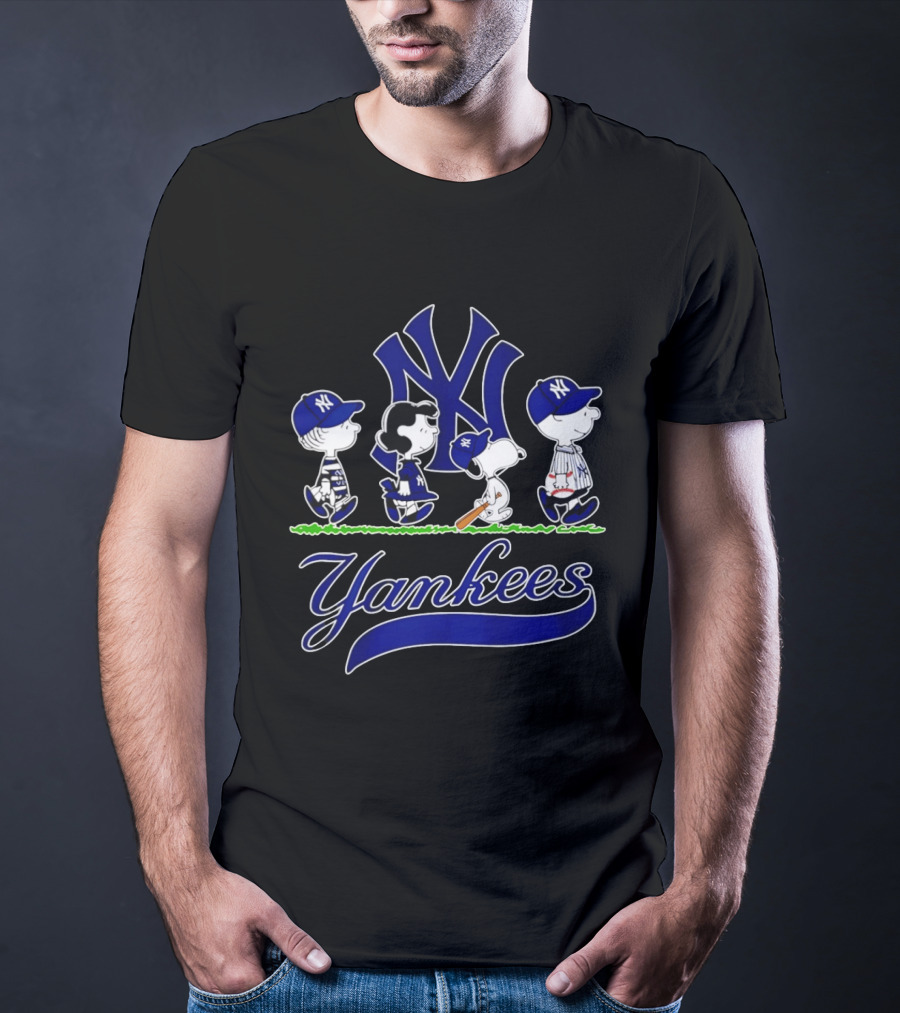 New York Yankees Peanuts Characters Abbey Road Snoopy T-Shirt