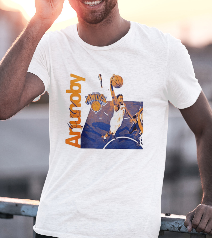 New York Knicks OG Anunoby Player Hype Dunking Action Scene T-Shirt