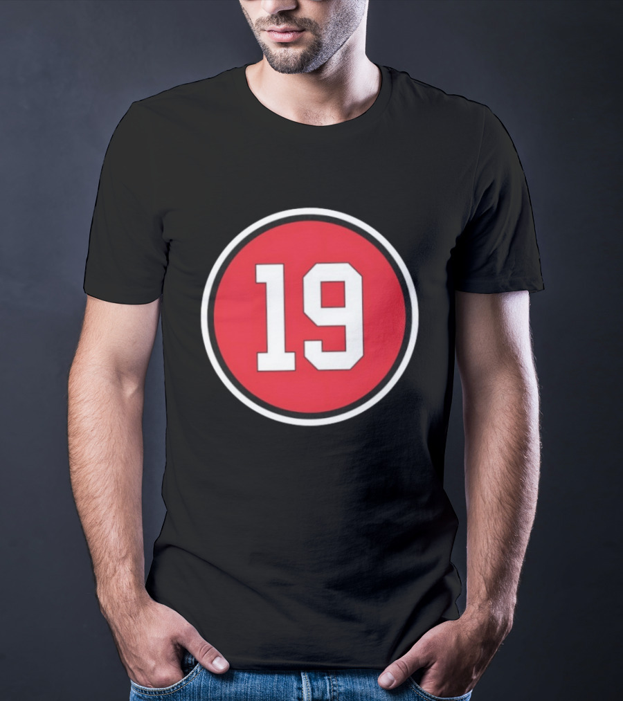 Chicago Blackhawks Jonathan Toews 19 Retirement Commemorative T-Shirt