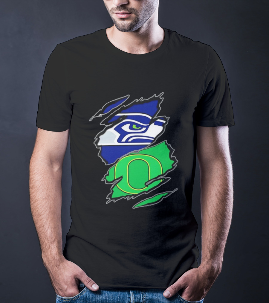 Seattle Seahawks Oregon Ducks Two Teams One Heart Scratch T-Shirt
