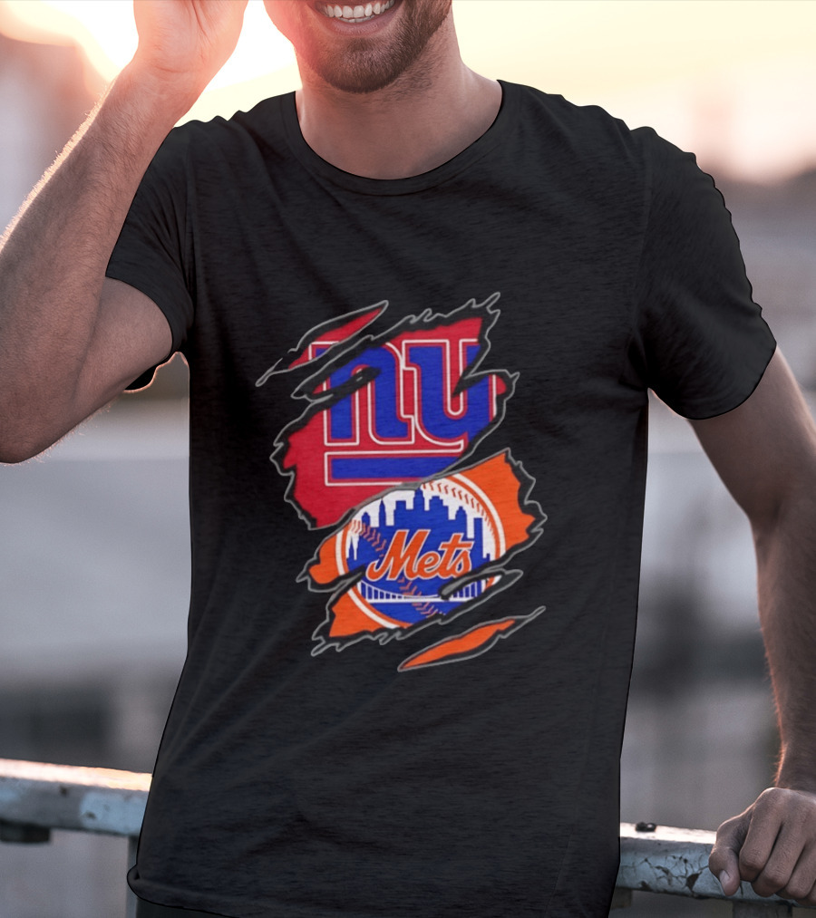 New York Giants New York Mets Two Teams One Heart Scratch T-Shirt