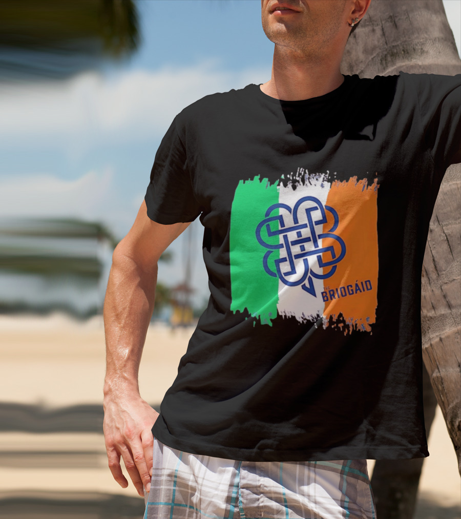 The Briogaid Irish Flag Celtic Knot Clover Ireland Shamrock T-Shirt