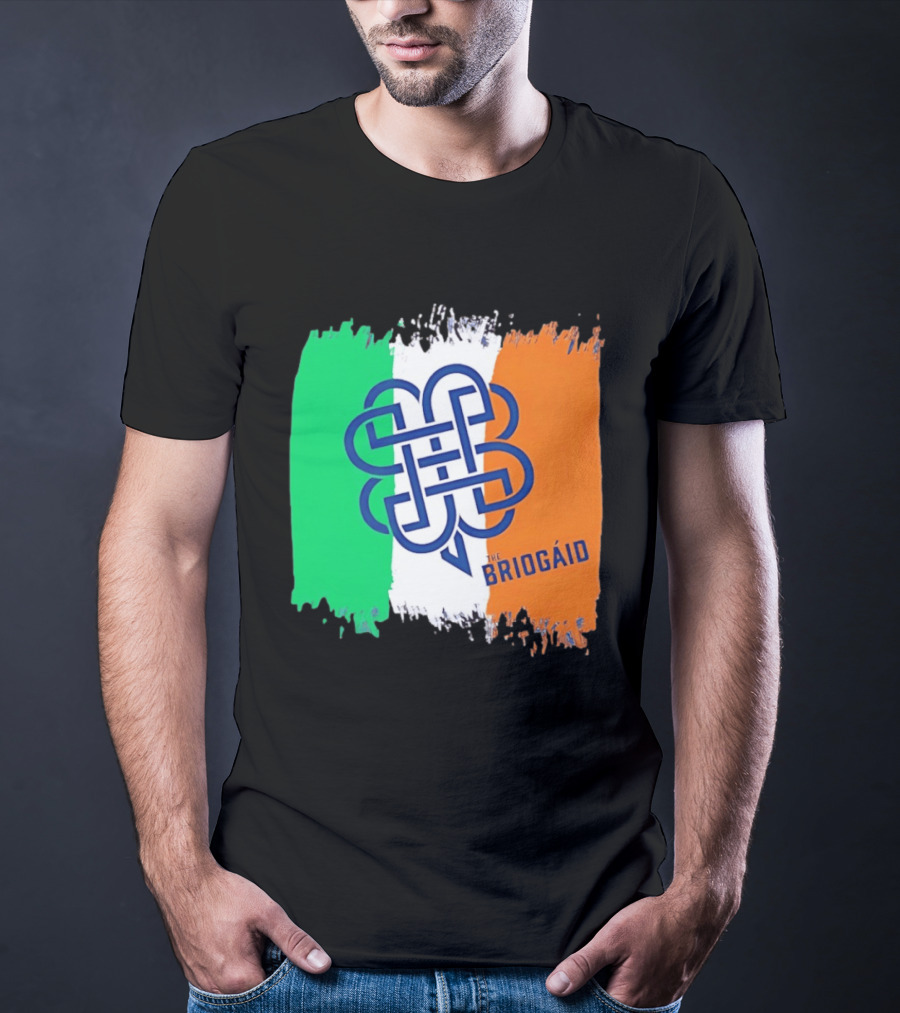 The Briogaid Irish Flag Celtic Knot Clover Ireland Shamrock T-Shirt