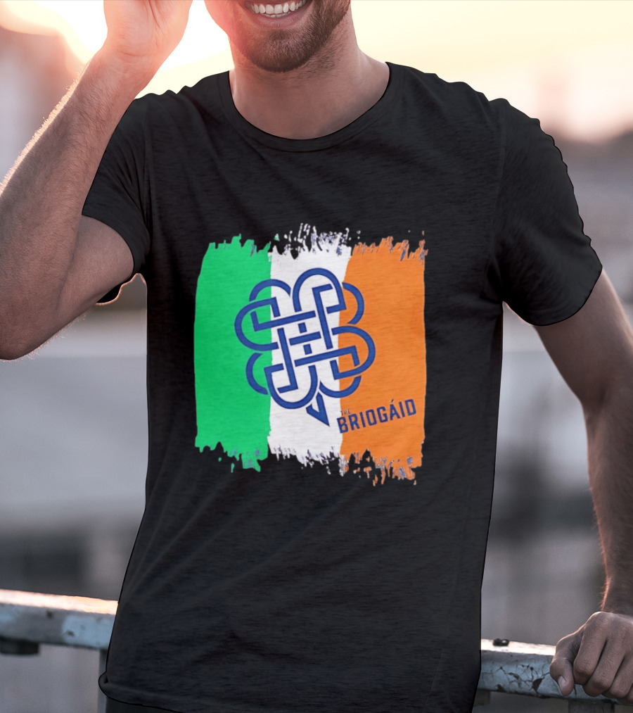 The Briogaid Irish Flag Celtic Knot Clover Ireland Shamrock T-Shirt