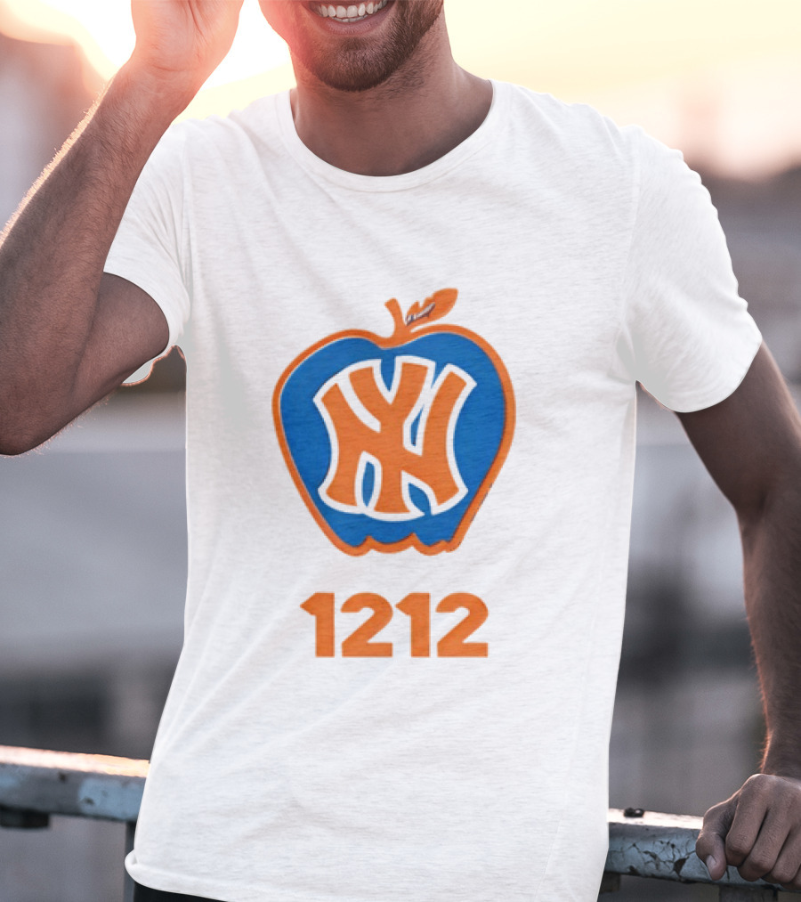 New York City Yankees Apple Baseball MLB 1212 T-Shirt